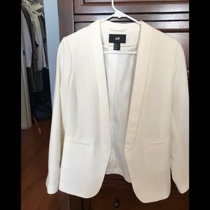 NWOT winter white blazer